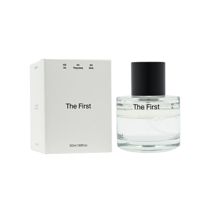 a ddct The First Eau de Parfum 50ml